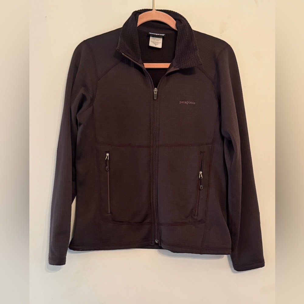 Patagonia R1 Women’s Small dark brown Polartec Power Dry Full Zip Fleece